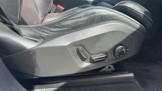 Volvo Xc90 2.0 B5P [250] R DESIGN 5dr AWD Gtron Petrol Estate